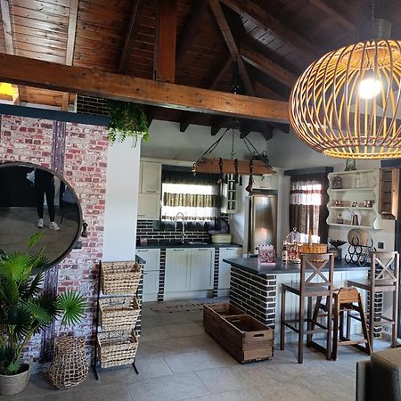 Vintage Lux Homes Nea Vrasna Luaran gambar