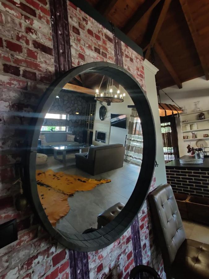 Vintage Lux Homes Nea Vrasna Luaran gambar