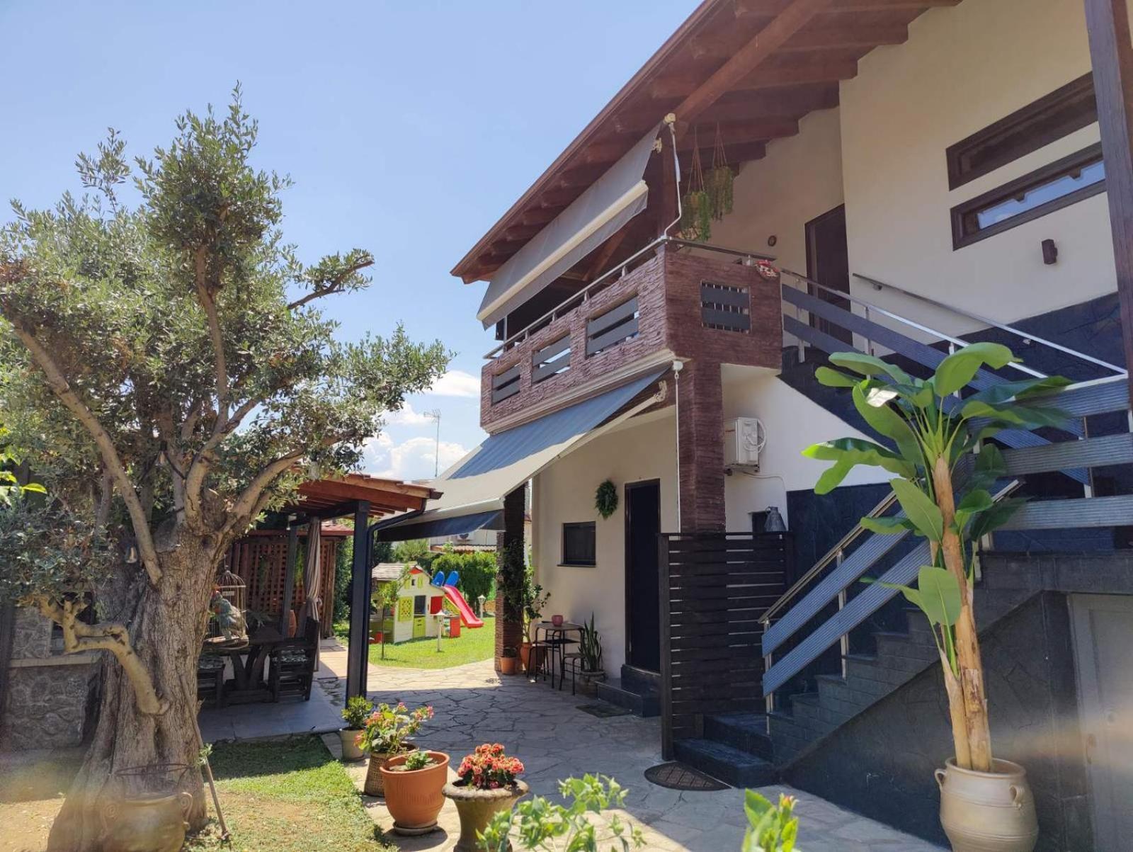 Vintage Lux Homes Nea Vrasna Luaran gambar