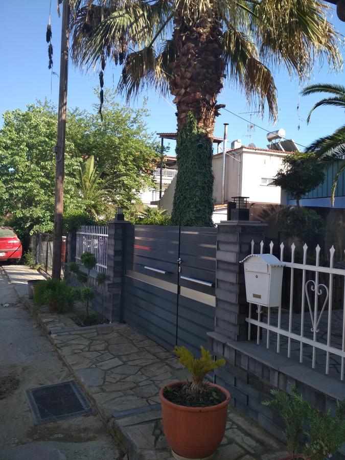 Vintage Lux Homes Nea Vrasna Luaran gambar